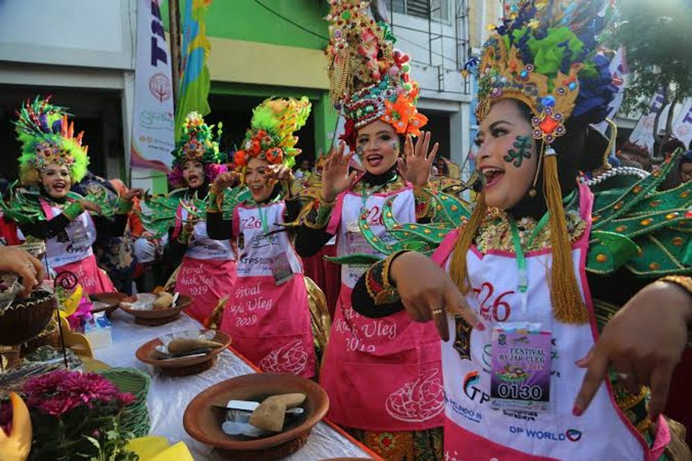 festival rujak uleg.jpeg