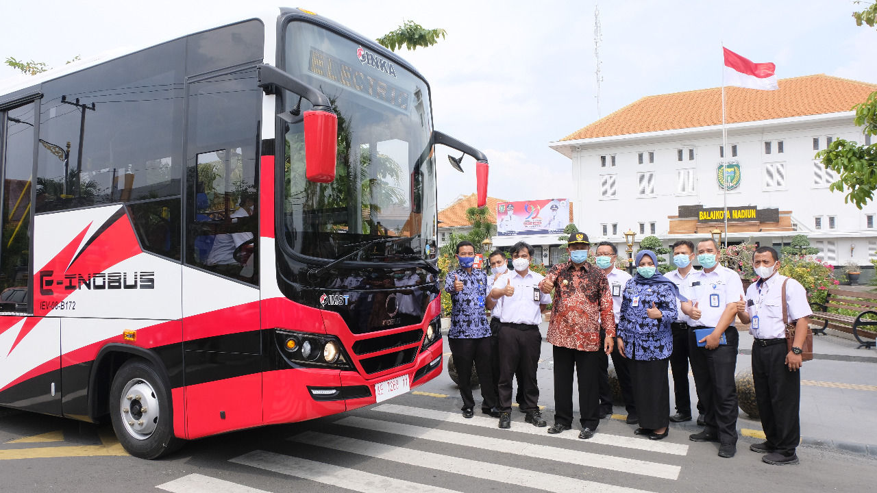 Bus Listrik Hasil Kolaborasi Sejumlah Kampus Diperkirakan Rampung pada Oktober