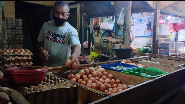 Usai Lebaran Harga Telur Ayam di Bandar Lampung Merangkak Naik