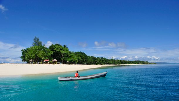 Belum Pernah Tahu Soal Keindahan Pulau Morotai? Simak Cerita Berikut Ini!