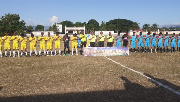 Turnamen Sepak Bola Liga Pelajar SMA/SMK  se-Kabupaten Sikka Resmi Dibuka