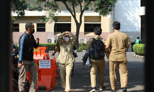 Aktifitas PNS di kawasan pusat pemerintahan Kota Tangerang. Foto : Panji Asmoro/TrenAsia