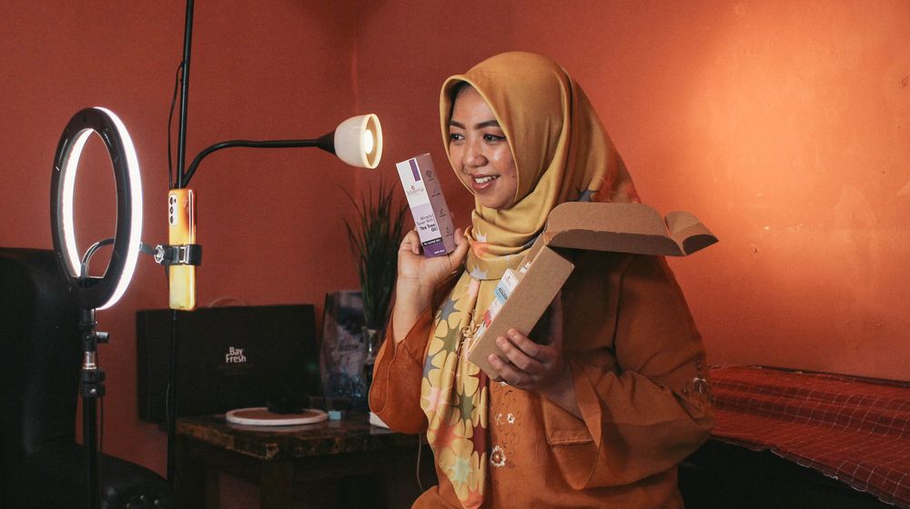 Ilustrasi platform IbuSibuk