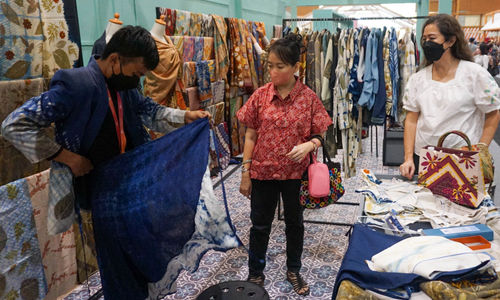 Pameran UMKM Karya Kreatif Indonesia.jpg