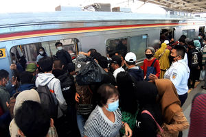 Rute KRL Tanah Abang Bogor Dihapus - Panji 6.jpg