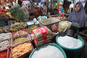 Aktifitas Pasar Tradisional - Panji 4.jpg