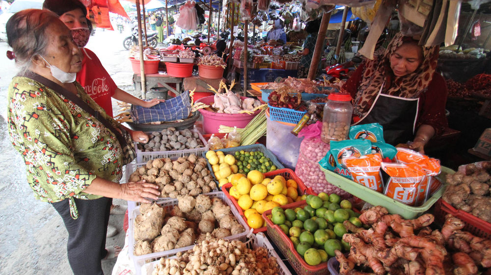 Aktifitas Pasar Tradisional - Panji 1.jpg
