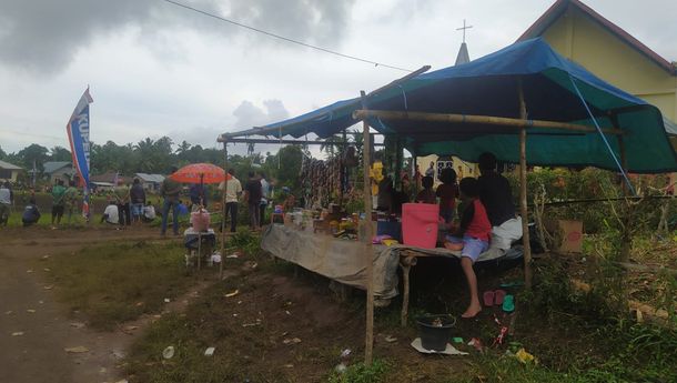  Turnamen Sepak Bola dan Bola Voli di Stasi Ketang, Desa Golo Tolang Matim Menggeliatkan Perekonomian Warga