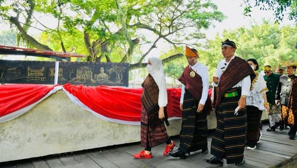 Presiden Jokowi Kunjungi Taman Renungan Bung Karno