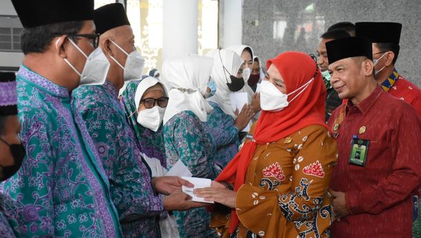 Jamaah Haji Bandar Lampung Dibagi 5 Kloter