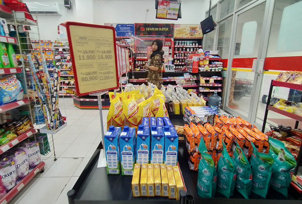 Bisa Jadi Ladang Cuan, Segini Estimasi Modal Waralaba Indomaret dan Alfamart