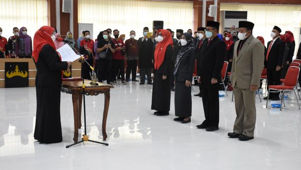 Wali Kota Bandar Lampung Lantik 111 Pejabat Struktural dan Kepala Sekolah