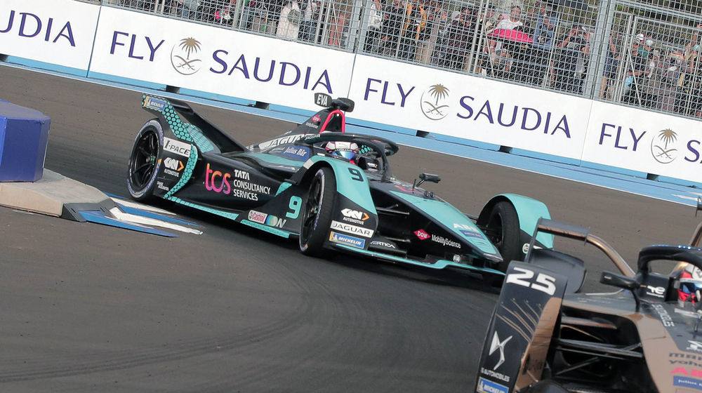 Balap Formula E - Panji 1.jpg