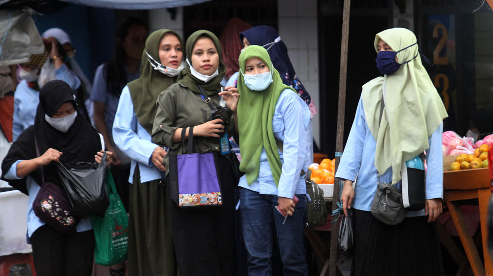 Ilustrasi Buruh Pabrik - Panji 6.jpg