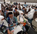 Sudah 41 Ribu Jemaah Haji Indonesia Tiba di Madinah, 4 Orang Wafat.
(ilustrasi jemaah haji Indonesia/Foto : Panji Asmoro/TrenAsia