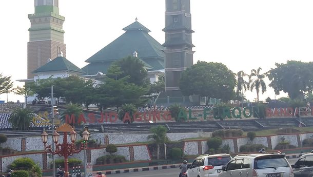 Pengurus Al-Furqon Tolak Pembangunan Patung Relief Bung Karno di Area Masjid