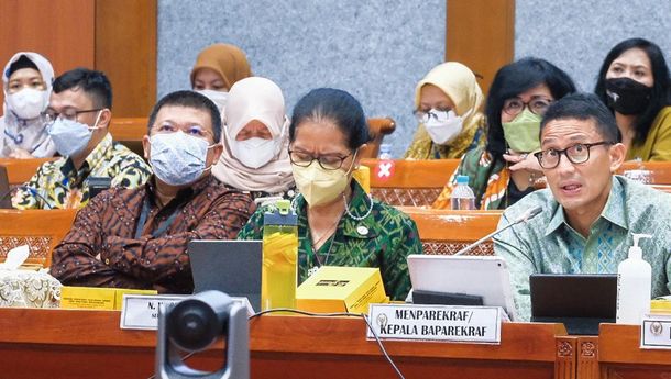 Di Hadapan Komisi X DPR, Menparekraf Paparkan Peralihan Pagu Anggaran 2023 