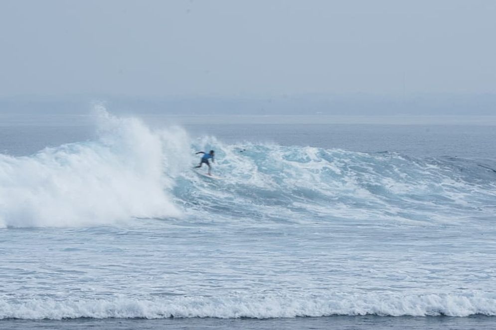 Pertamina Patra Niaga Regional Sumbagsel mendukung gelaran World Surf League (WSL) Krui Pro 2022 yang merupakan event olahraga surfing bertaraf internasional.