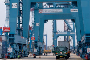 Ilustrasi Neraca Perdagangan-0.jpg