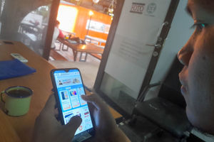 Ilustrasi E-commerce-5.jpg