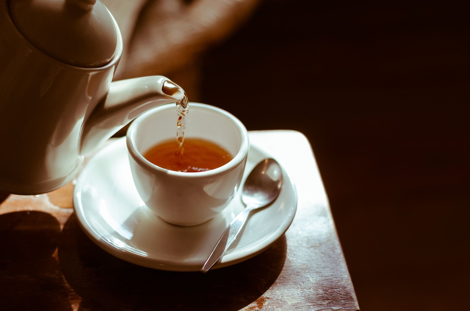 Untuk memangkas biaya impor, warga Pakistan diminta kurangi konsumsi teh harian.