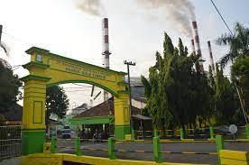 PG Tjoekir Jombang yang memulai musim giling tebu