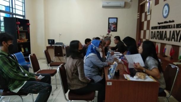 Pendaftar IIB Darmajaya Meningkat, Calon Mahasiswa Antusias Dapatkan Potongan Biaya Kuliah