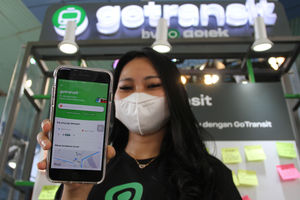 Kerjasama Gojek KAI - Panji 6.jpg