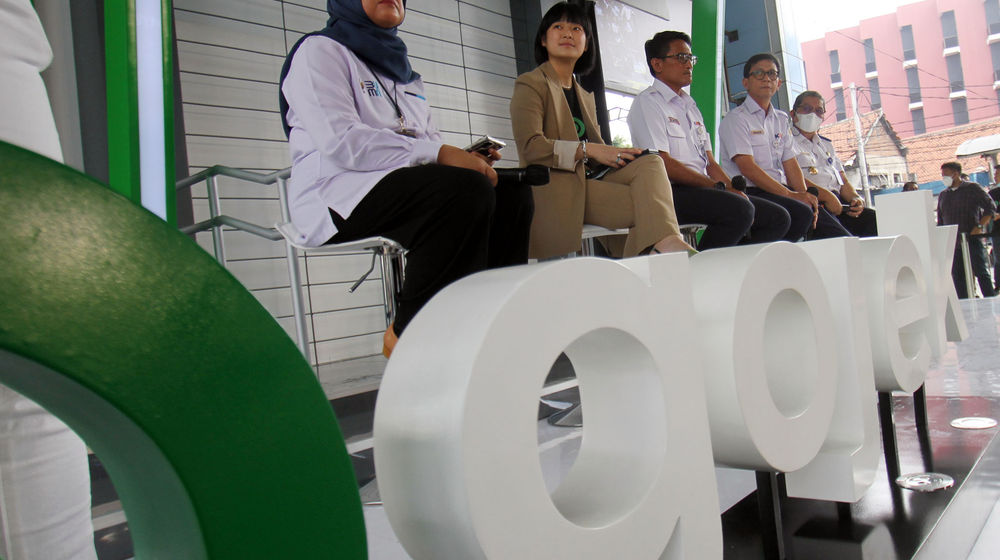 Kerjasama Gojek KAI - Panji 3.jpg