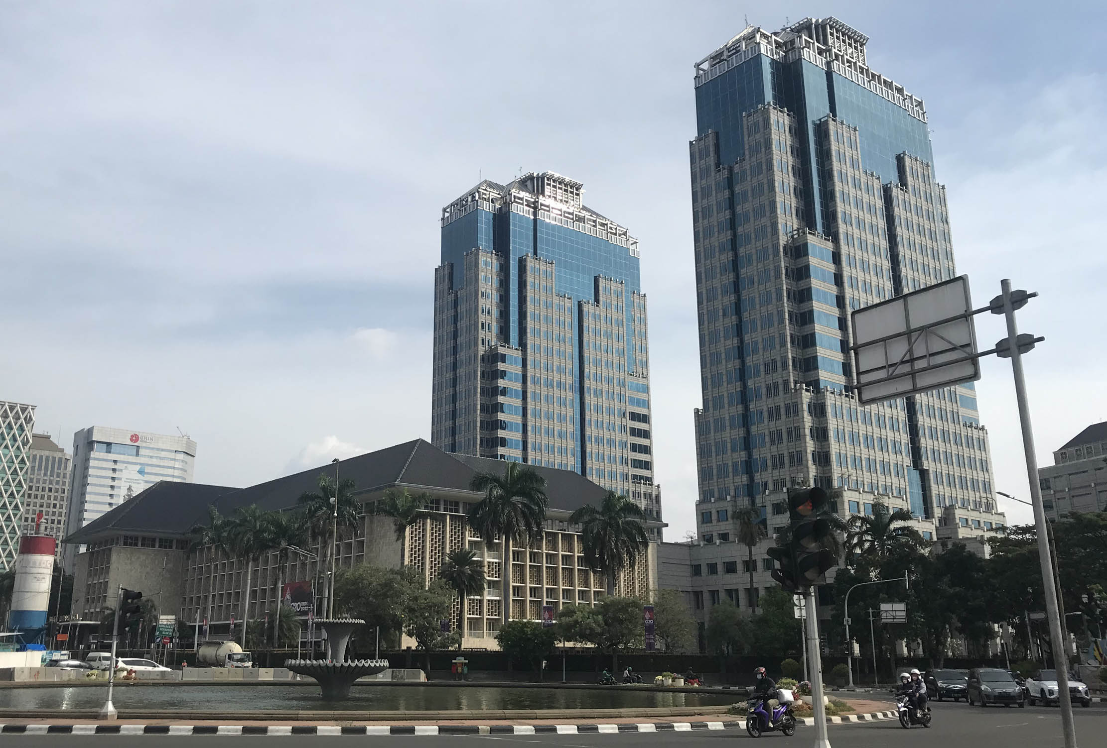 Nampak depan Gedung Bank Indonesia di Jl Thamrin Jakarta. Foto : Panji Asmoro/TrenAsia