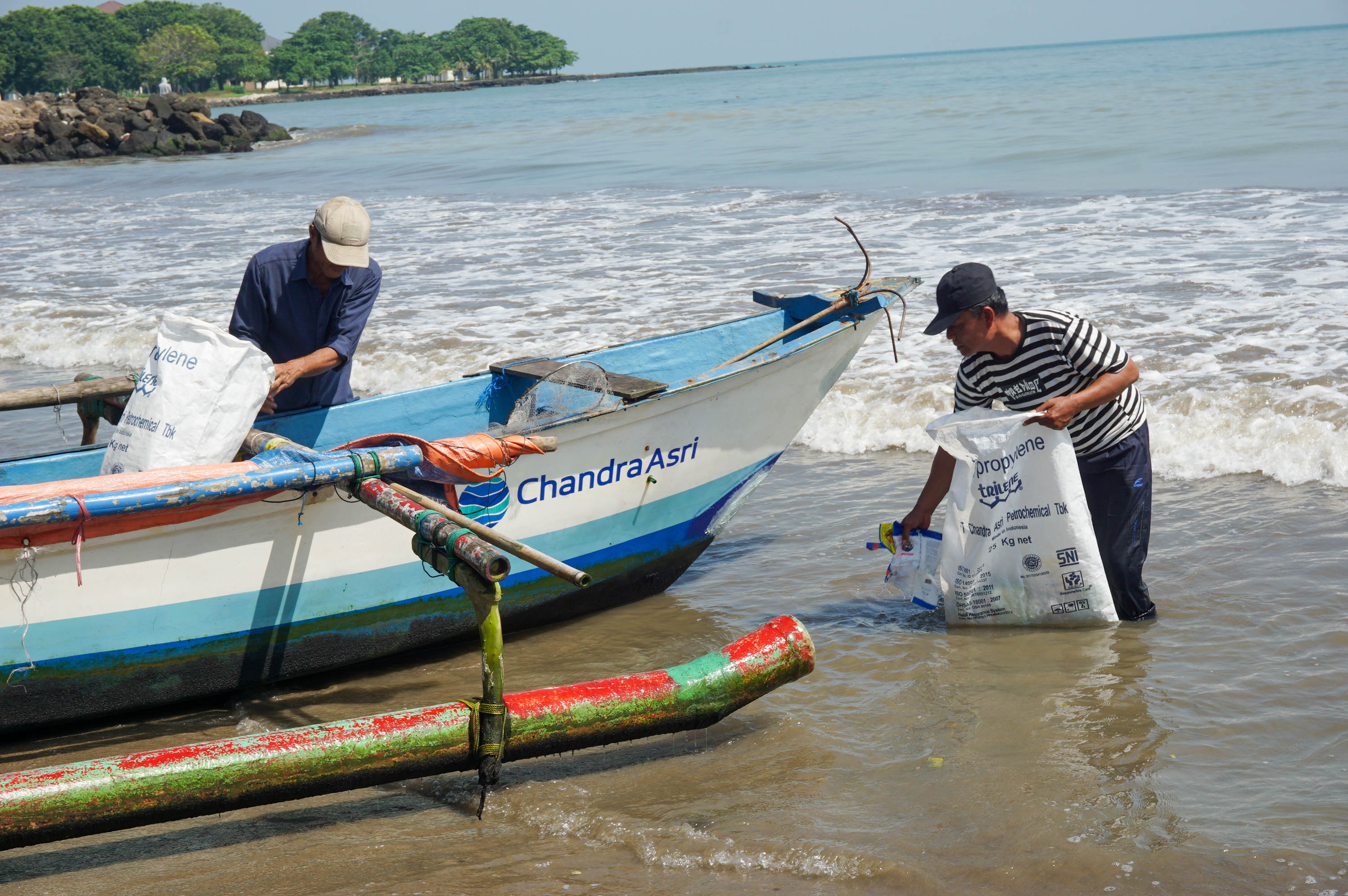 Cuaca Ekstrem, Nelayan Jateng Diimbau Tak Melaut Mencari Ikan