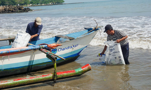 Cuaca Ekstrem, Nelayan Jateng Diimbau Tak Melaut Mencari Ikan