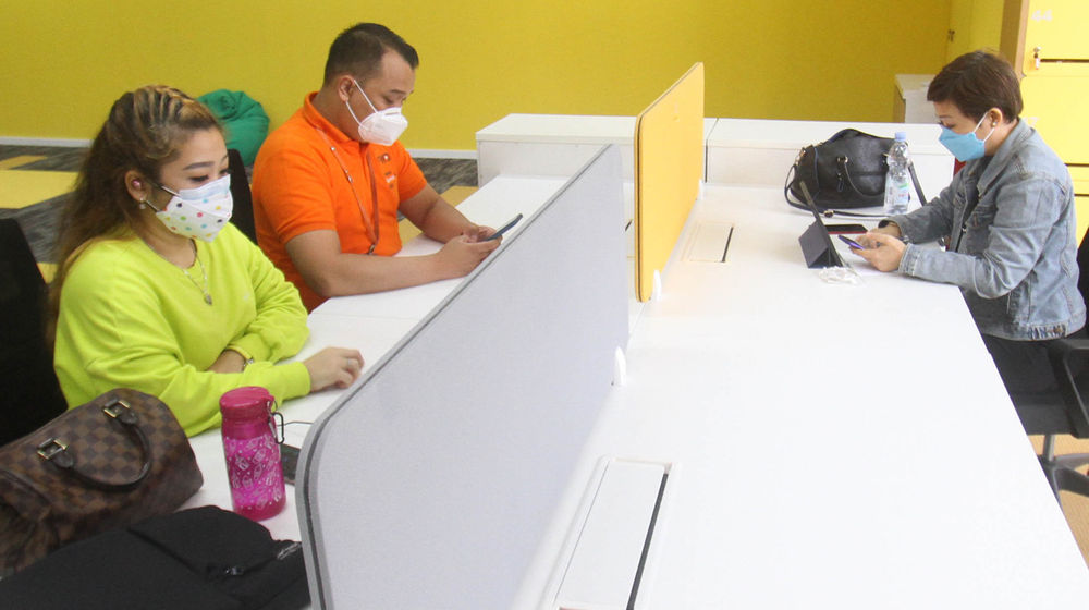 Ilustrasi Pekerja Kantoran - Panji 1.jpg