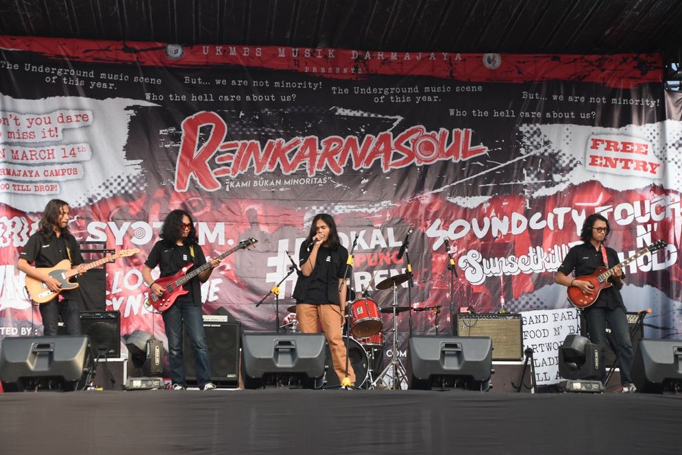 Reinkarnasoul VI mengangkat tema Peace, Love & Punk untuk menghilangkan image rusuh dan keras. 