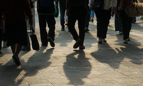 Ilustrasi PPKM Level 2-4.jpg