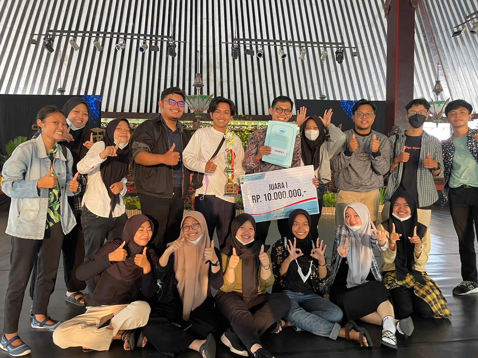 Tim Karawitan SMAN 1 Solo Sabet Juara 1 Festival Seni Pelajar Jawa Tengah 2022