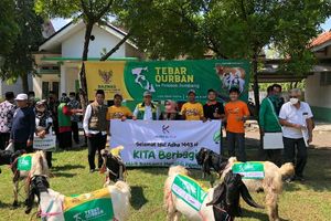 Kolaborasi KITA Kembali Tebar Ratusan Hewan Kurban Bersama Ratusan Komunitas Indonesia Timur.jpeg