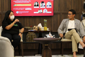 Kajian Ekonomi Parekraf GoTo - Panji 2.jpg