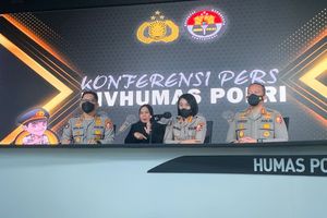 konferensi pers, Senin 11 Juli 2022.jpeg