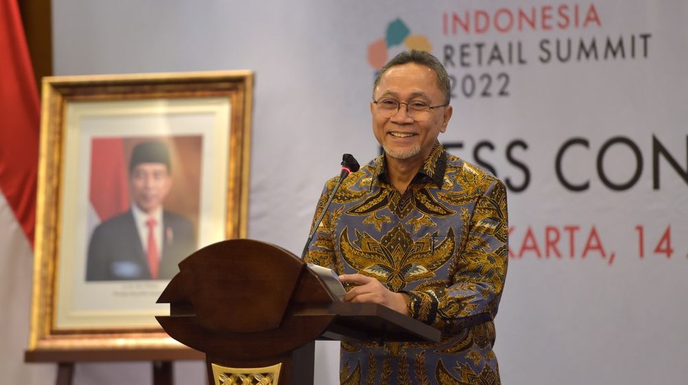 Zulkifli Hasan Buka Suara Soal Kampanyekan Anaknya dengan Bagi Minyakita.jpeg