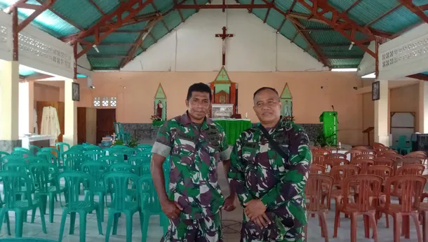 Kodim 1603 Sikka  Bantu Merehabilitasi Gereja Stasi Pembaptisan Diler