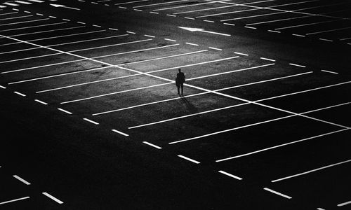 parking-space-g2ff787225_1280.jpg