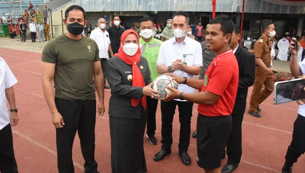 Buka Wali Kota Cup, Eva Dwiana Minta KONI Bandar Lampung Optimal Bina Atlet