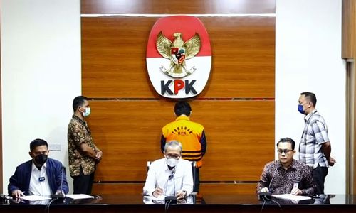 KPK Resmi Tahan Mardani Maming Tersangka Kasus Korupsi Pemberian Izin Usaha Pertambangan di Tanah Bambu