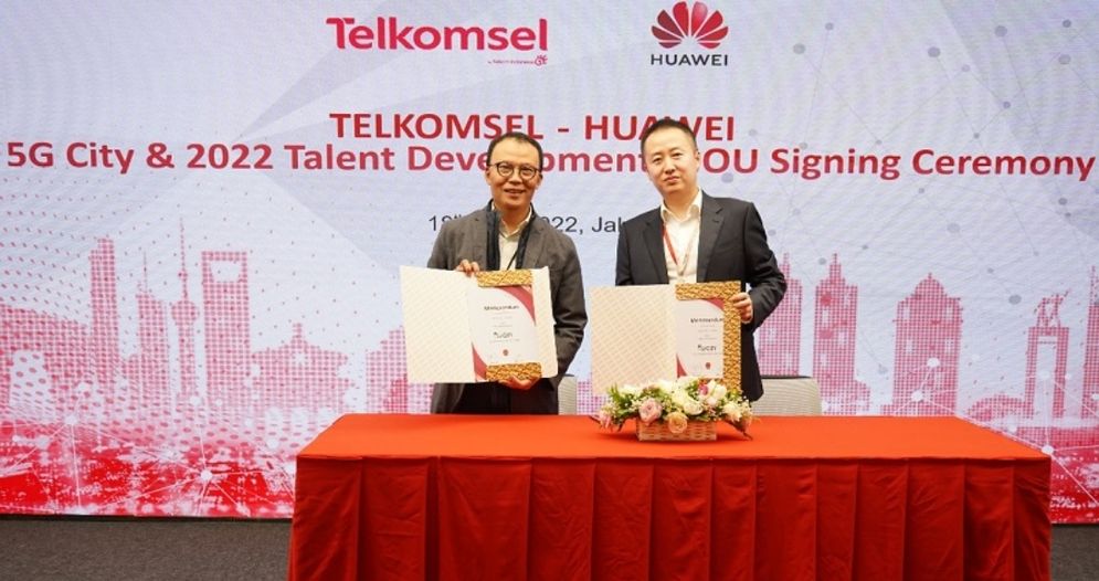 Huawei dan Telkomsel keduanya telah melakukan penandatanganan komitmen bersama untuk mengembangkan kota pintar berbasis 5G.