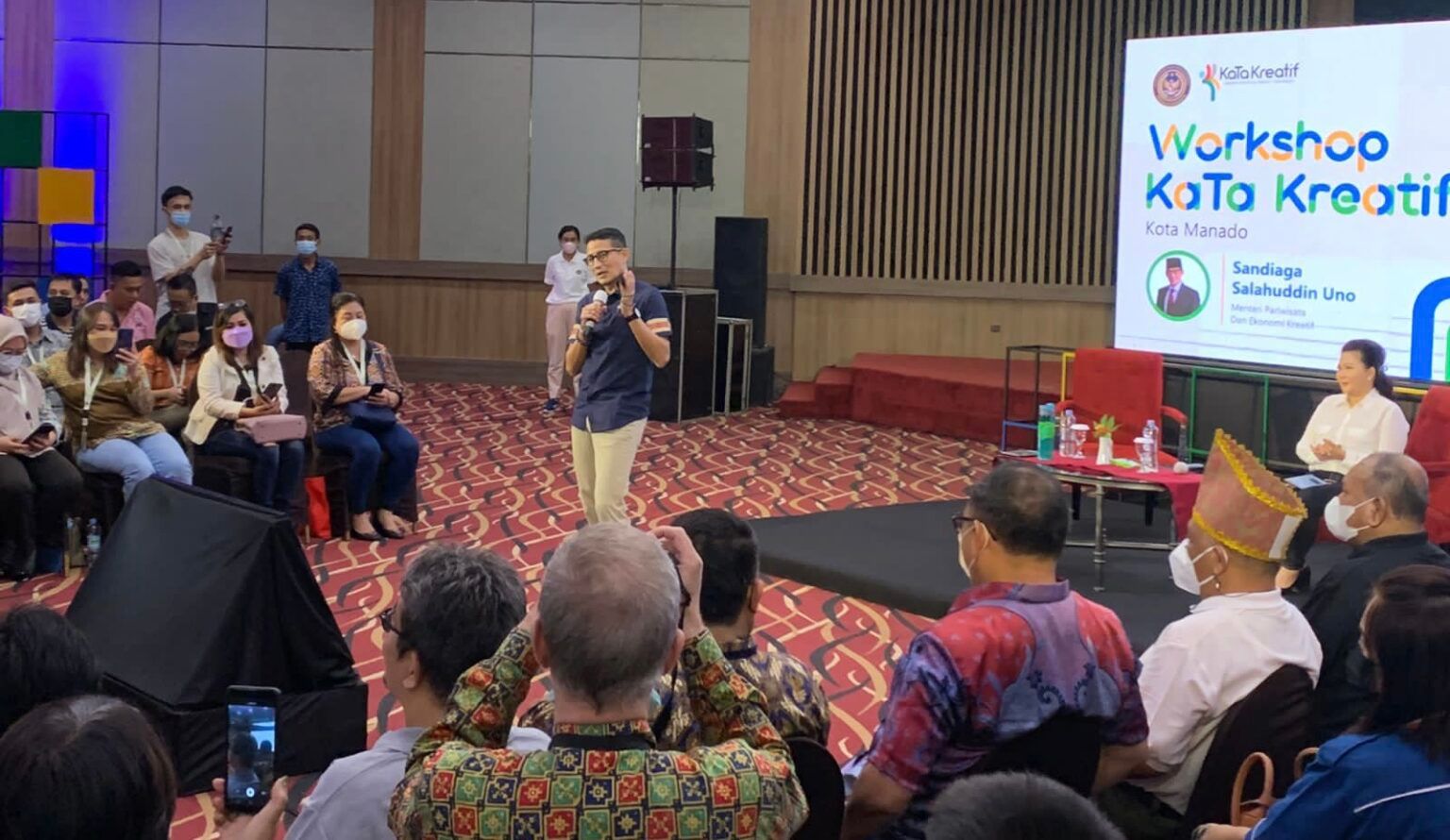 Menteri Sandiaga Uno saat workshop di Kota Manado. (Foto:Istimewa)