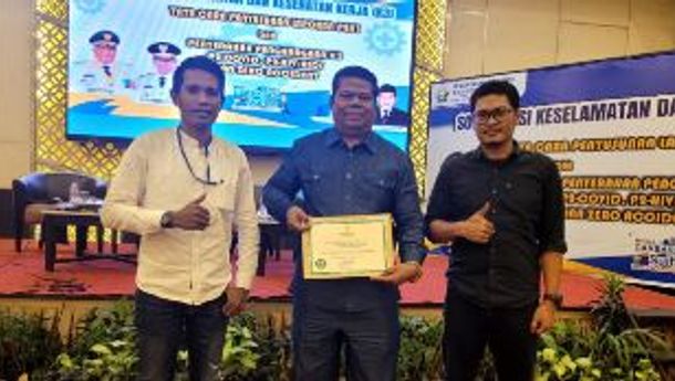 PT Adhi Kartiko Pratama Raih Penghargaan K3 Tahun 2022  Bidang Penanganan Covid-19 dari Menaker RI