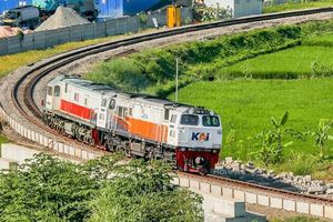 PT Kereta Api Indonesia (Persero) memberikan 7.000 tiket promo untuk memperingati HUT 77 RI.