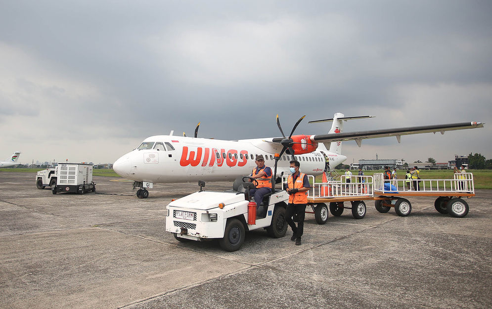 Persiapan Bandara Pondok Cabe - Panji 1.jpg