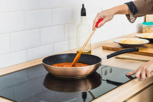 Ilustrasi Kompor Induksi.png